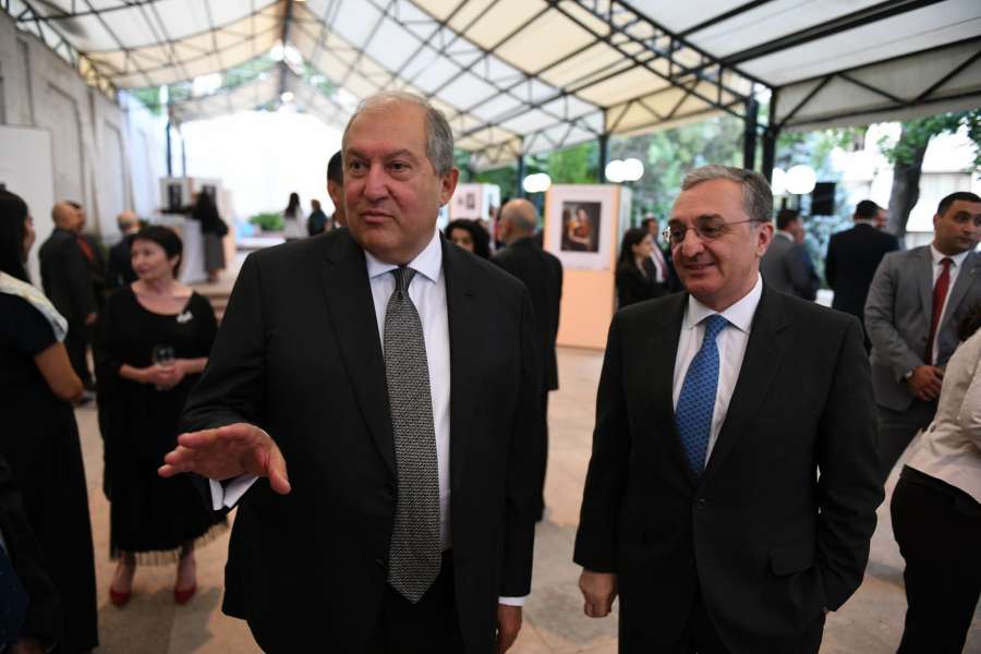 H E Mr Armen Sarkissian President of the Republic of Armenia and H E Mr Zohrab Mnatsakanyan Minister of Foreign Affairs of the Republic of Armenia